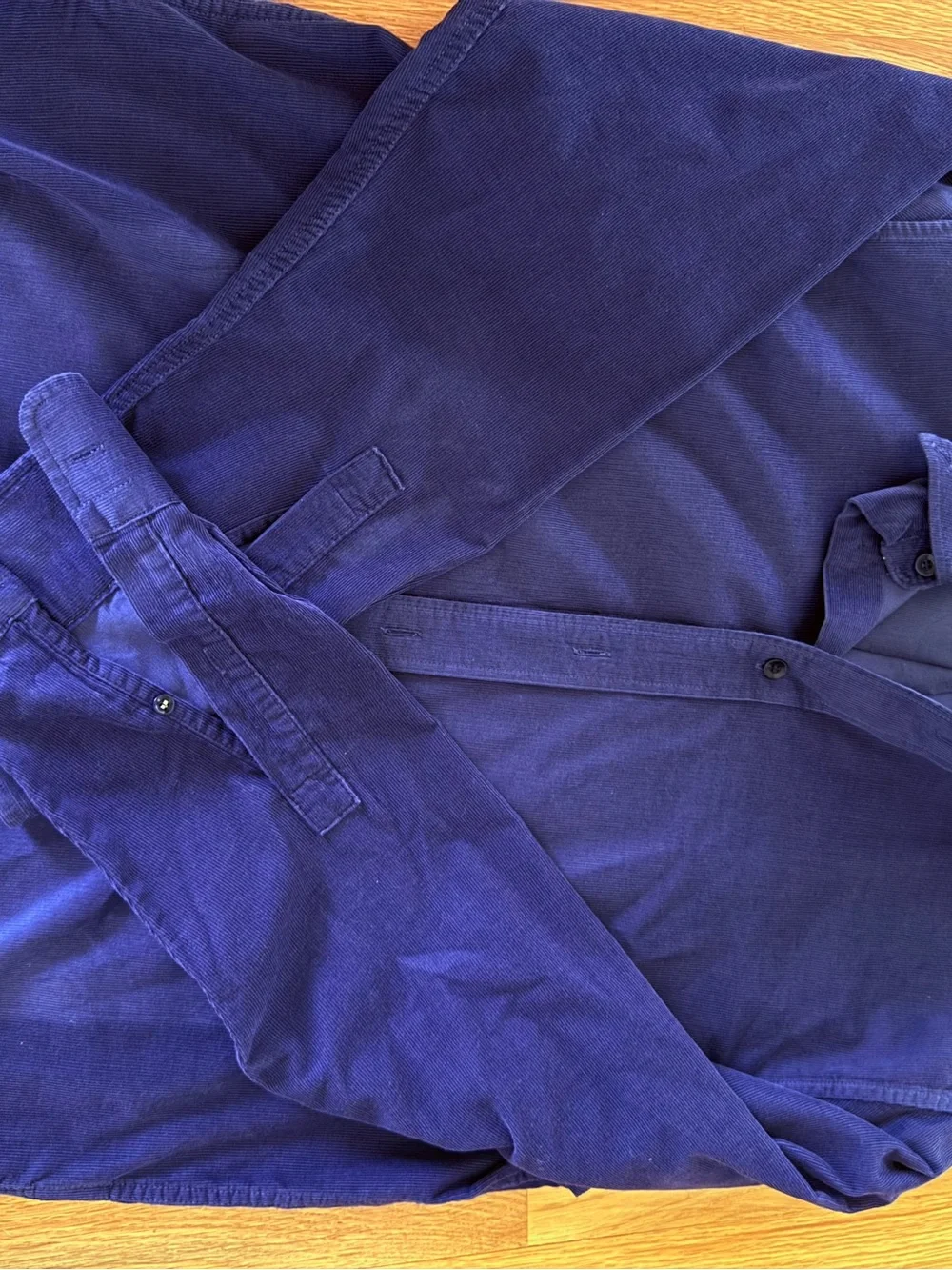 Banana Republic Men's Corduroy Pants in Navy